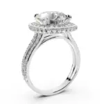 Inel halo bătut în pietre, diamant central 4 ct realizat pe comandă.